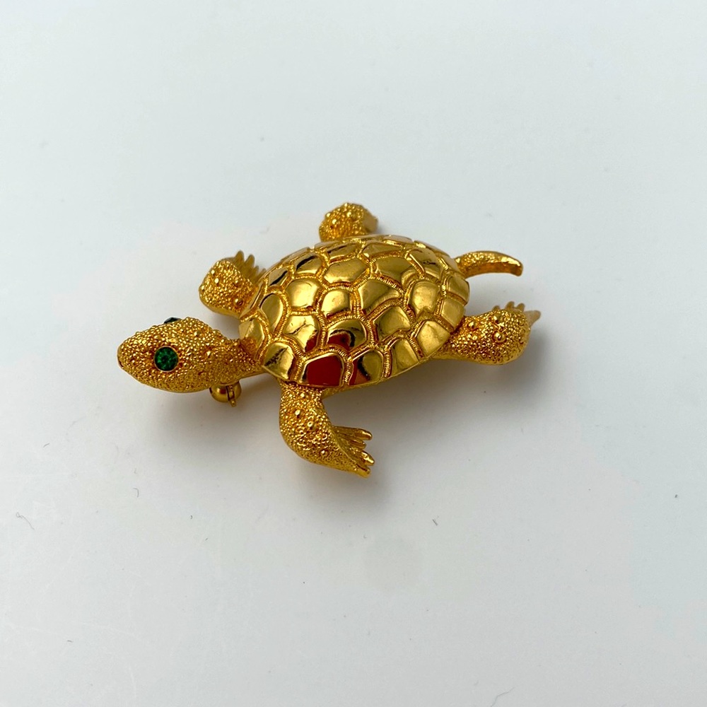 MONET vintage sea turtle pin/brooch